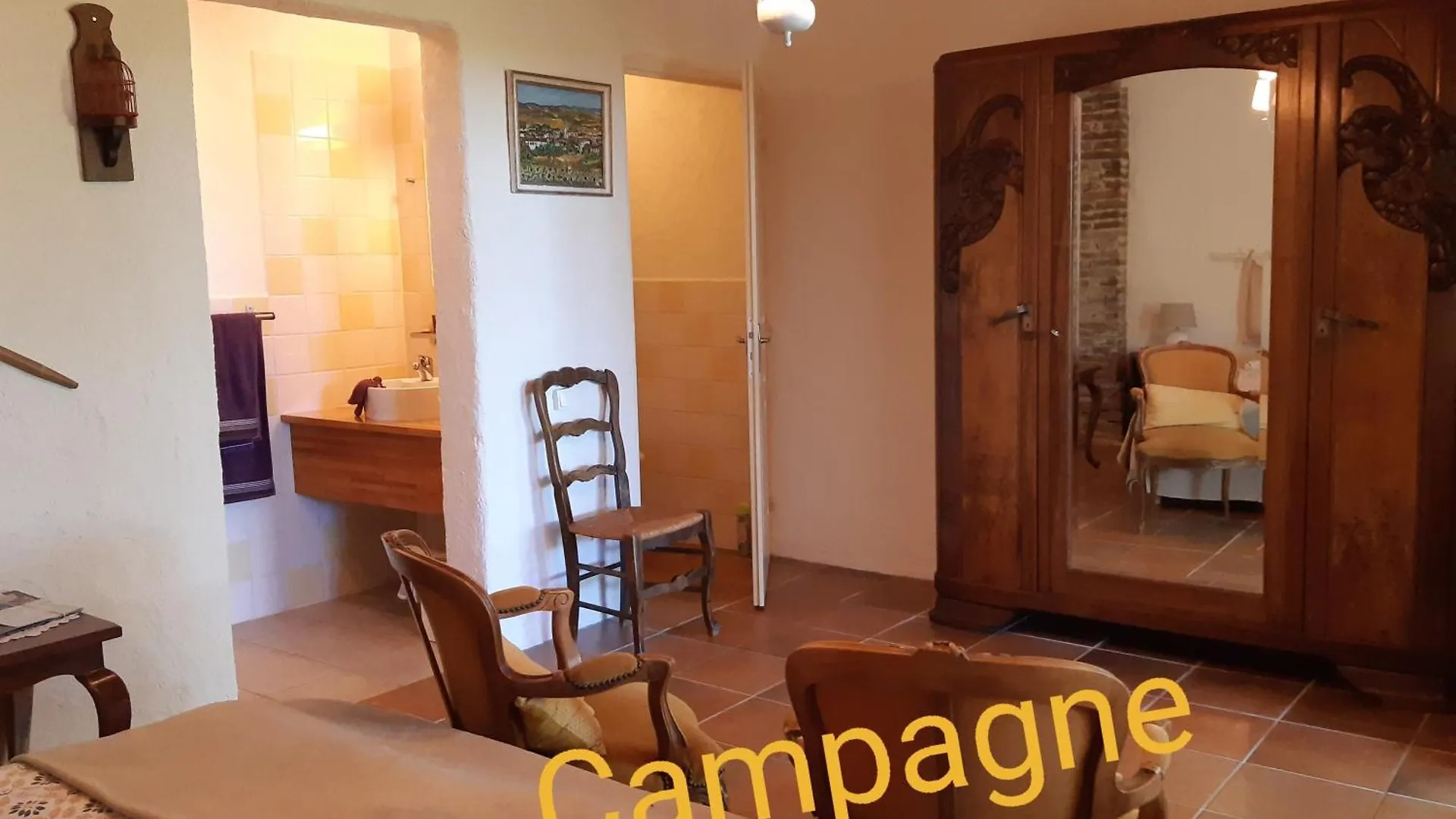 Alojamento de Acomodação e Pequeno-almoço Bnb Ferme Beauregard Les Pyrenees Artigat
